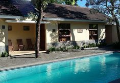 游泳池 4 Rumah Teras Jogja Guesthouse