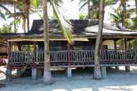 ภายนอกอาคาร Dela Torre Beach Resort