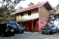 Lobby Dela Torre Beach Resort