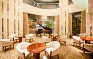 Bar, Kafe dan Lounge 7 Stay Hotel