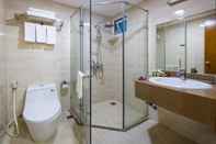 Phòng tắm bên trong Saphia Hotel Nha Trang