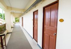 ロビー 6 Hotel Chansawang