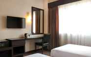 Kamar Tidur 5 Hotel Summer View