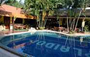สระว่ายน้ำ 3 Baanplaidoi Resort