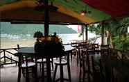 ร้านอาหาร 7 El Nido Corner Pension and Restaurant