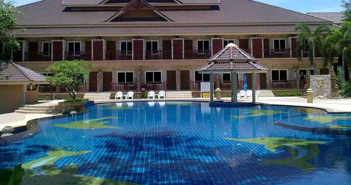 สระว่ายน้ำ Ingtarn Resort