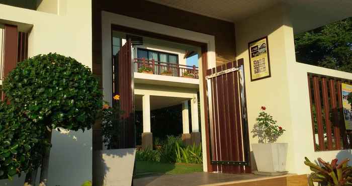 Luar Bangunan Rimtalay Angsila Guesthouse