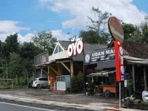 Luar Bangunan 4 OYO 598 Udan Mas Guesthouse& Gallery