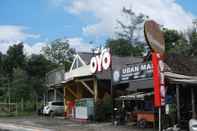 Luar Bangunan OYO 598 Udan Mas Guesthouse& Gallery