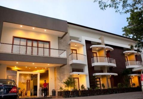 Exterior Nat Nat Homestay