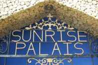 Luar Bangunan Sunrise Palais