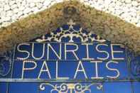 Bangunan Sunrise Palais