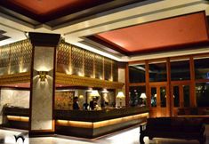 Lobby 7 Napalai Hotel
