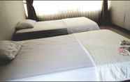 Kamar Tidur 3 Green Hill Resort B7 Palm