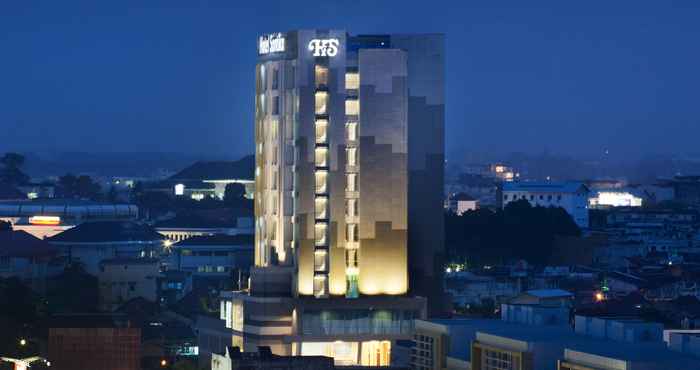 Exterior Hotel Santika Radial Palembang