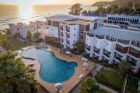 Luar Bangunan Saint Tropez Beach Resort Hotel