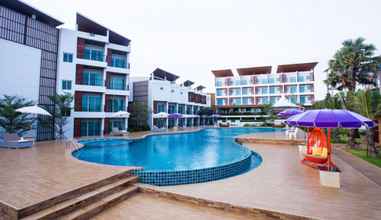 Bangunan 4 Saint Tropez Beach Resort Hotel