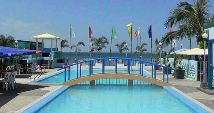 Swimming Pool RJ Bearis Resort
