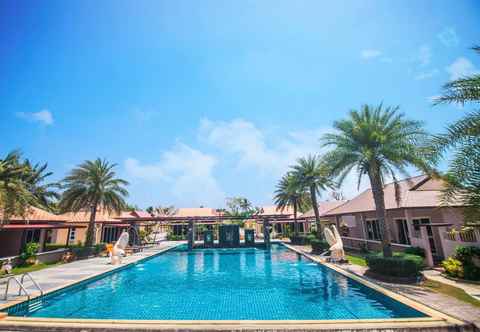 Swimming Pool Pueanjai Resort and Restaurant