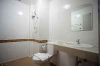 In-room Bathroom Artada Residence