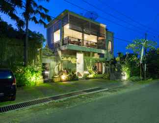 Exterior 2 The Dewi Villa Canggu