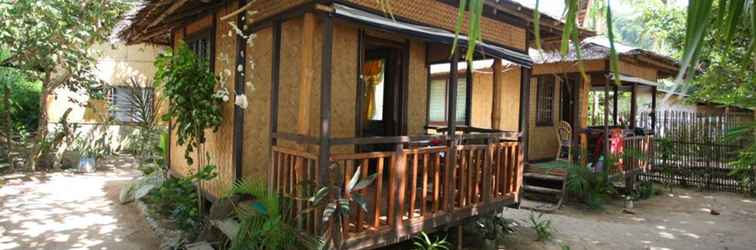 Lobi Lugadia Beach Cottages