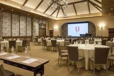 機能ホール U Khao Yai