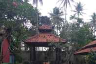 Kolam Renang Villa Marina Anyer