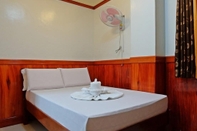Bedroom Garnet Hotel El Nido