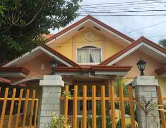 Bên ngoài 2 Castroverde Homestay