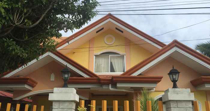 Bên ngoài Castroverde Homestay