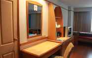 Kamar Tidur 4 Chon Inter Hotel