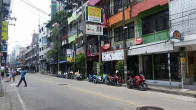 Luar Bangunan 4 EMPO HOSTEL 