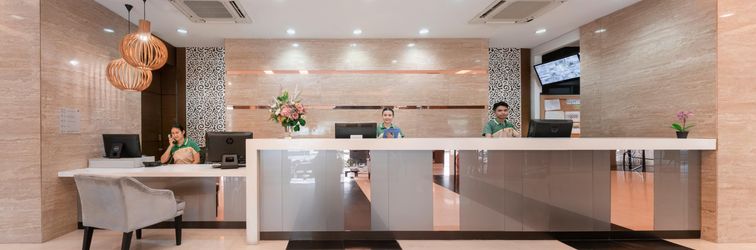 로비 At115 by Rompo Mansion