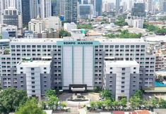 외관 3 At115 by Rompo Mansion