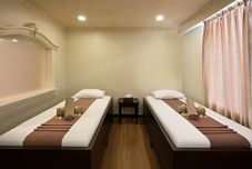 Entertainment Facility Golden Boutique Hotel Kemayoran