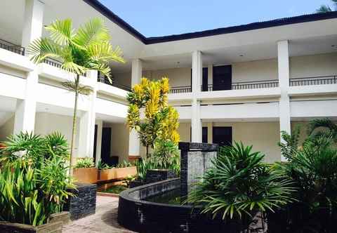 Exterior Hotel Agung Biak