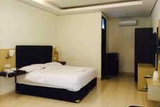 Bedroom Hotel Agung Biak