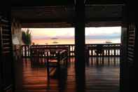 Restoran Susan's Seaview Resort