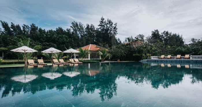 Kolam Renang Poulo Condor Boutique Resort and Spa