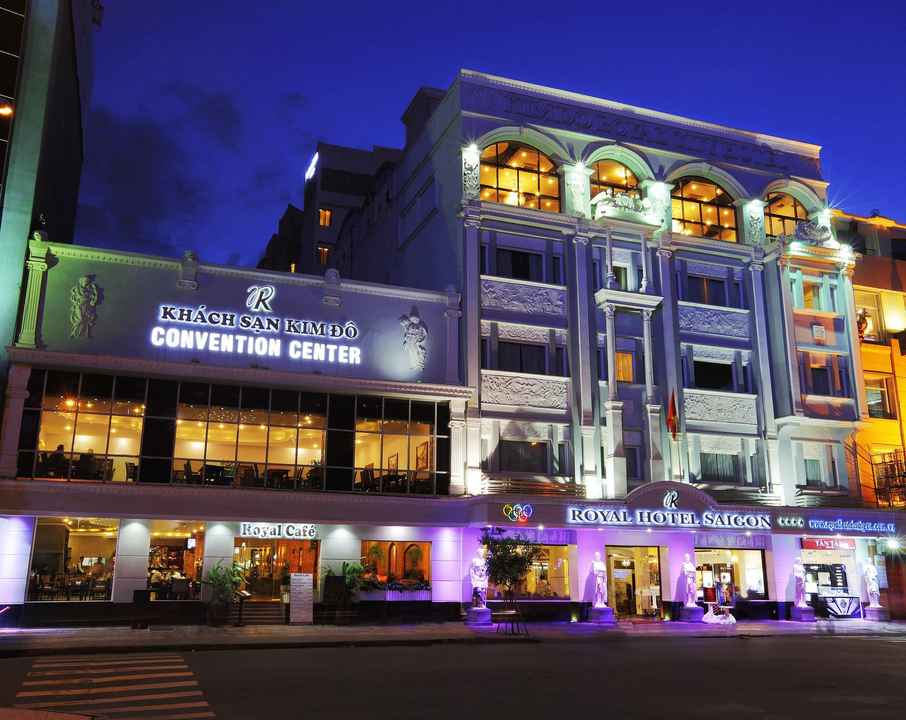 Royal Hotel Saigon khách sạn gần phố đi bộ Nguyễn Huệ