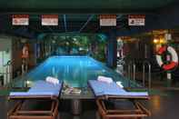 Swimming Pool Royal Hotel Saigon