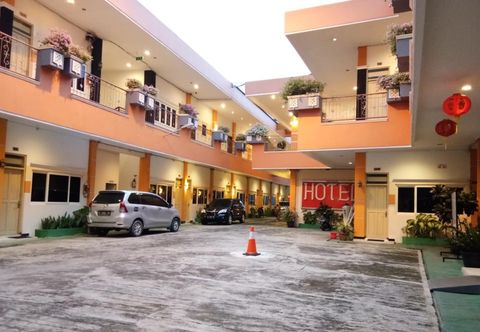 Bangunan Hotel Kencana Purwodadi