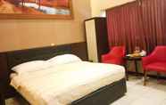 Kamar Tidur 4 Hotel Kencana Purwodadi