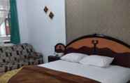 Bilik Tidur 6 Hotel New Merdeka Jember