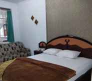 Kamar Tidur 6 Hotel New Merdeka Jember