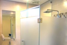 In-room Bathroom Sumi Hotel