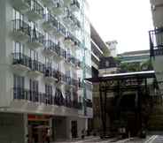 Bangunan 3 Jarrdin Apartment by Erna Ina