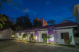 Luar Bangunan 4 Hotel Danny