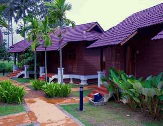 Exterior 2 Ulek Beach Resort